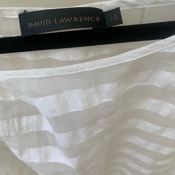 Chic David Lawrence ivory sheer stripe top size 14 - Picture 2 of 4